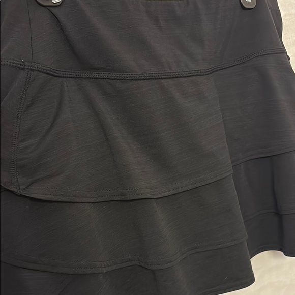 Athleta Black Layered Tennis Skirt - Picture 4 of 11